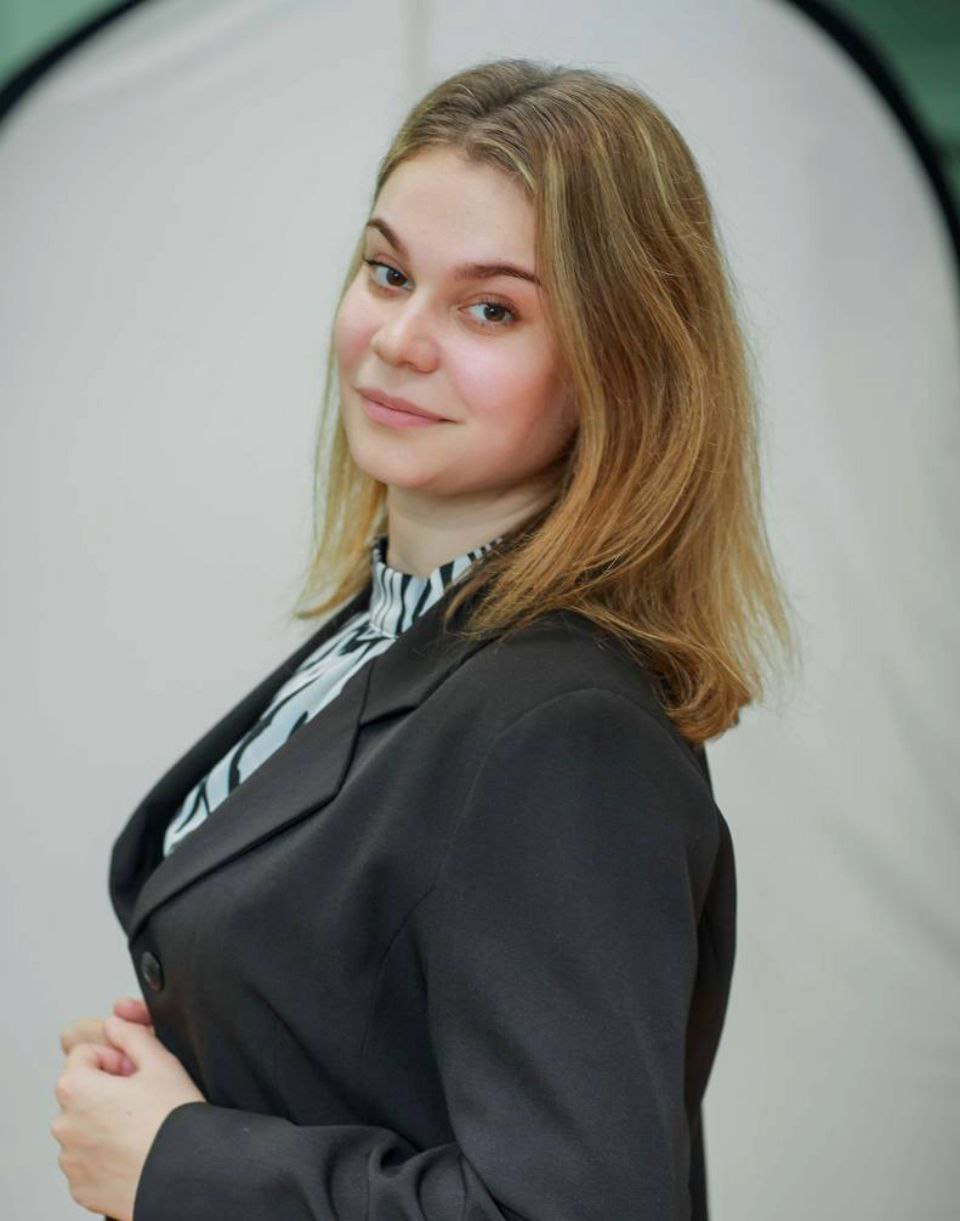Логинова Альвина Андреевна.