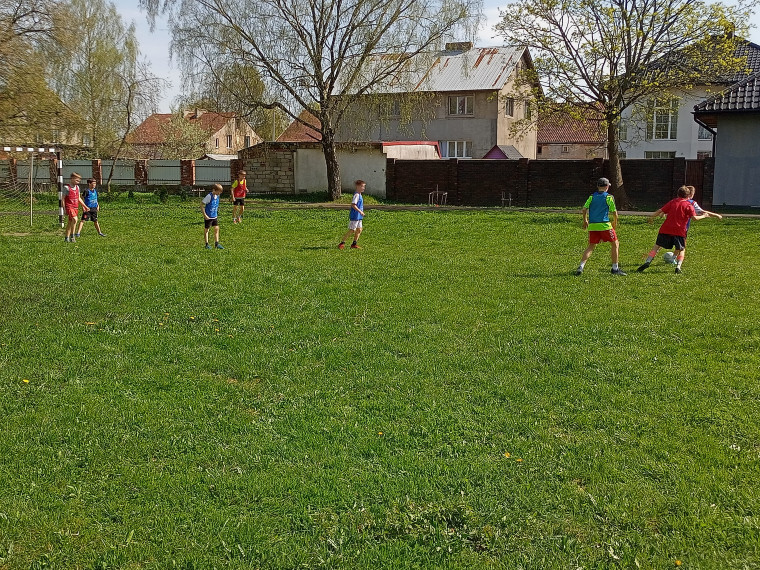 Футбольная карусель.